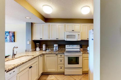 Apartamento Captains Walk Condos