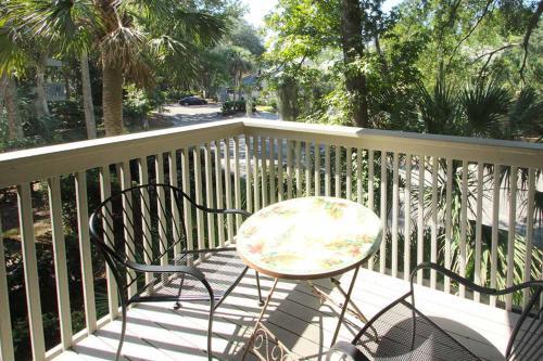 Ocean Cove 826