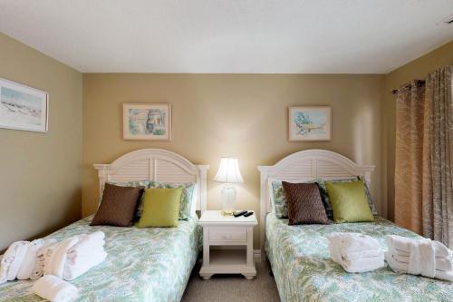 Ocean Cove 826