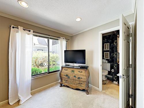 Apartamento Queens Grant Unit 740 Condo