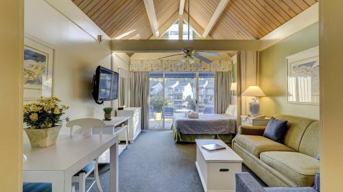 The Village Palmetto Dunes