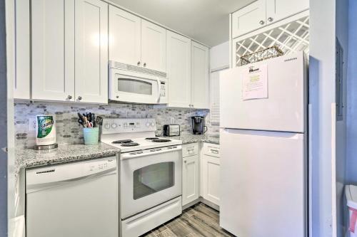 Apartamento Pristine Condo - Walk On Boardwalk To Beach!