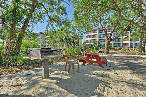 Updated Hilton Head Villa With Pool Steps To Beach!