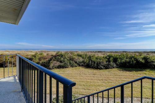 103 Sea Cloisters Oceanfront 2 Br Condo