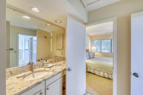 Turnberry Village 258