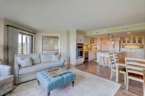 2512 Villamare Penthouse Ocean View
