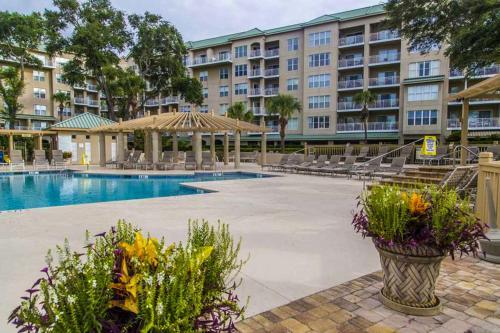 Hampton Place 6407