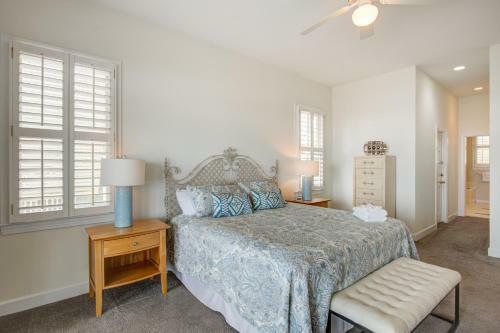 Ocean Boulevard 714