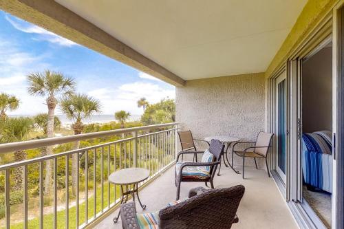 Captain's Walk 467