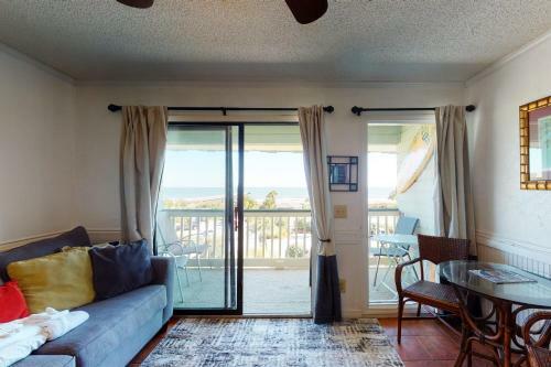 Sea Cabin 322-b