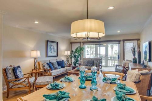 48 Beach Club Villa