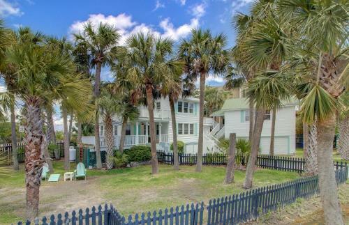 103 Carolina Boulevard