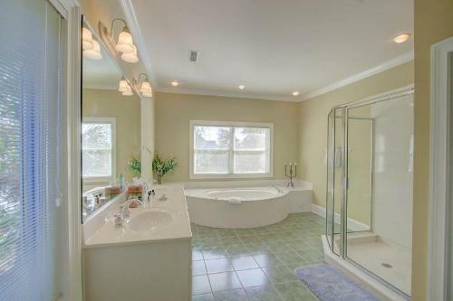 5803 Back Bay Drive