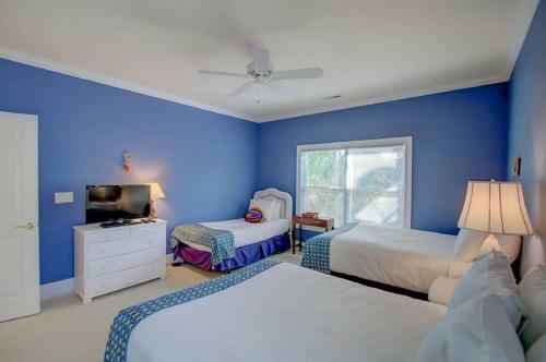 5803 Back Bay Drive