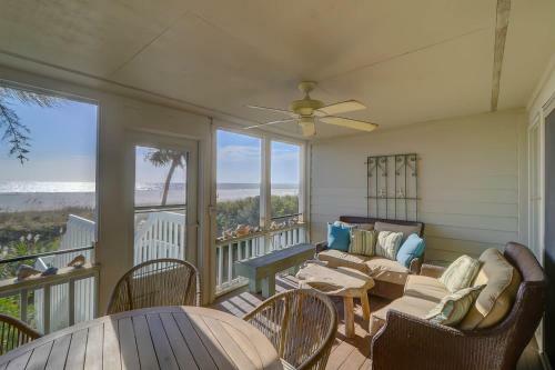 34 Beach Club Villa