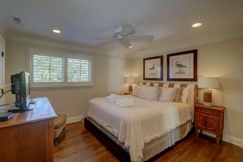 34 Beach Club Villa