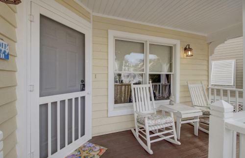54 Pelican Bay