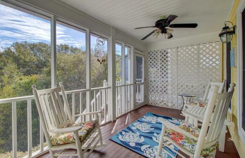 54 Pelican Bay