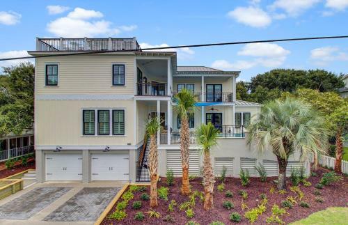 4 36th Avenue