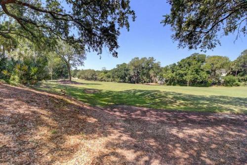 25 Pelican Bay