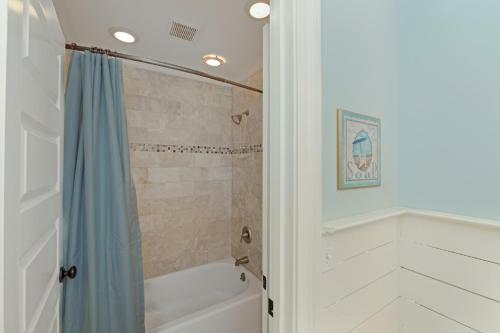 1030 Sparrow Pond Cottage