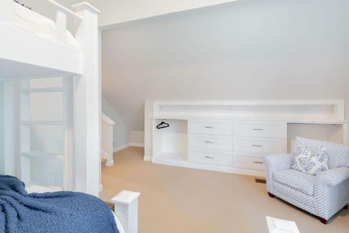 212 Yellow Throat Lane