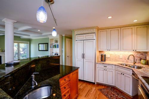 1102 Duneside Villa