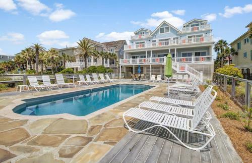 706 Ocean Boulevard