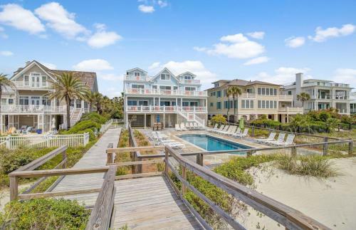 706 Ocean Boulevard