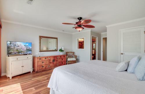 20 Beach Club Villa