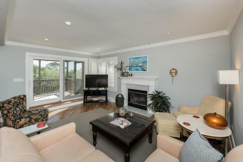 1108 Duneside Villa