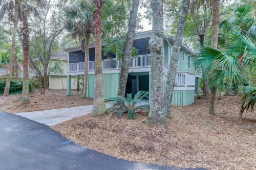35 Twin Oaks