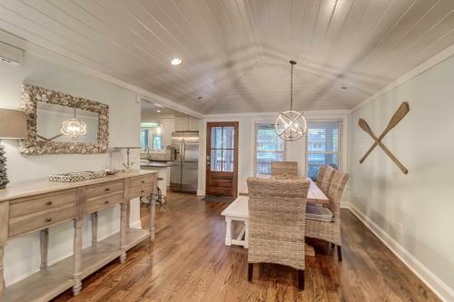 35 Twin Oaks