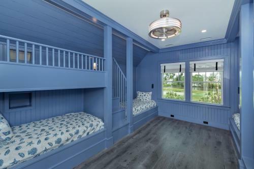 136 Flyway Drive