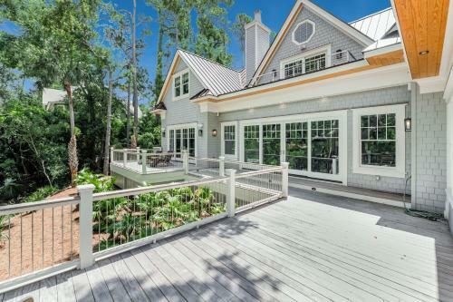 136 Flyway Drive