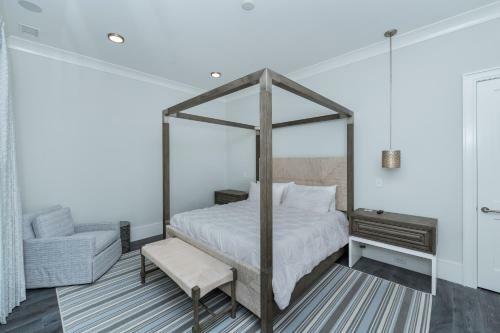 136 Flyway Drive