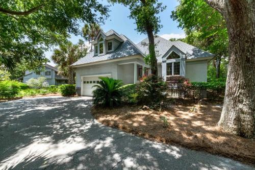 123 Surfscoter Lane