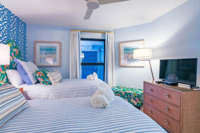 Array Of Sunshine Condo