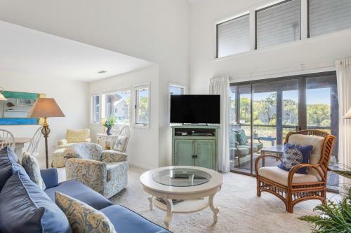 4578 Parkside Villa