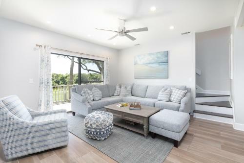 4989 Turtle Point Villa