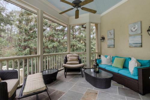 14 Royal Beach Drive