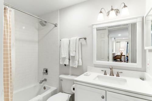 4843 Turtle Cove Villa