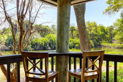 4583 Parkside Villa