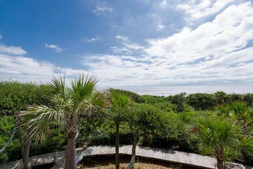 4451 Windswept Villa