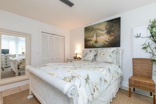 4758 Tennis Club Villa