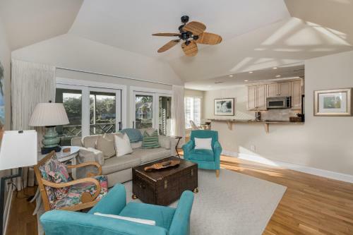 4832 Turtle Cove Villa
