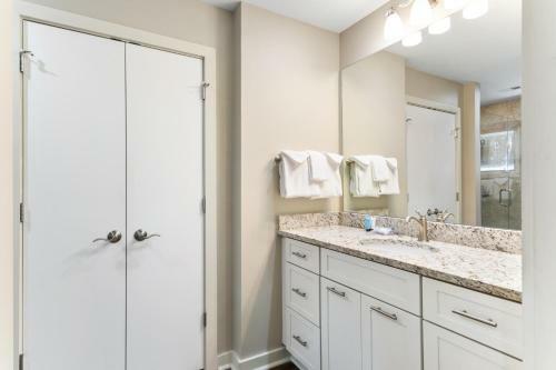 24 Inlet Cove Cottage