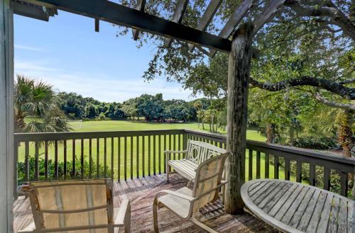 4506 Parkside Villa