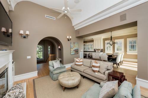 40 Atlantic Beach Court