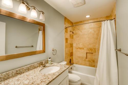 4522 Parkside Villa